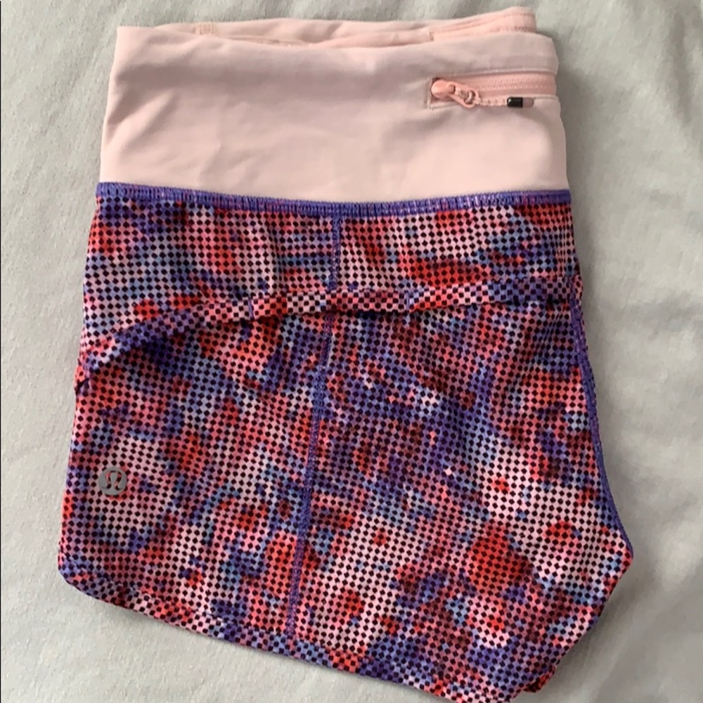 GUC Lululemon speed shorts size 6